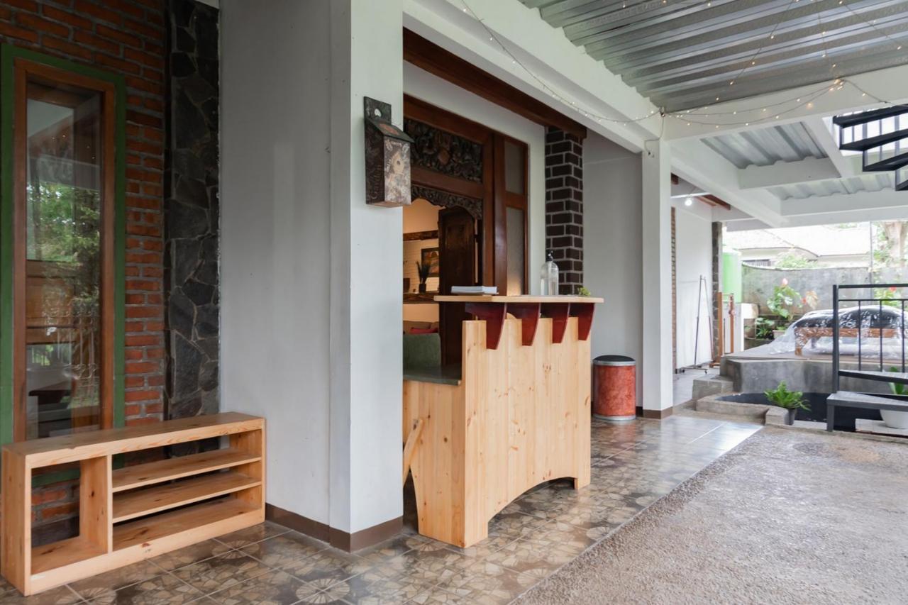 Samakta Guest House Lembang Exterior foto